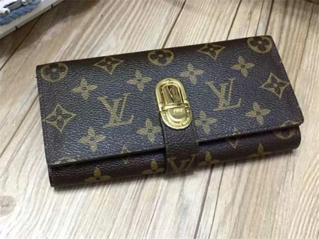 Louis Vuitton M58288 - Haga un click en la imagen para cerrar